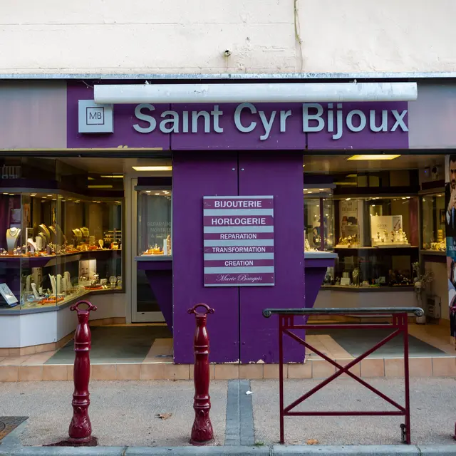 Saint Cyr Bijoux