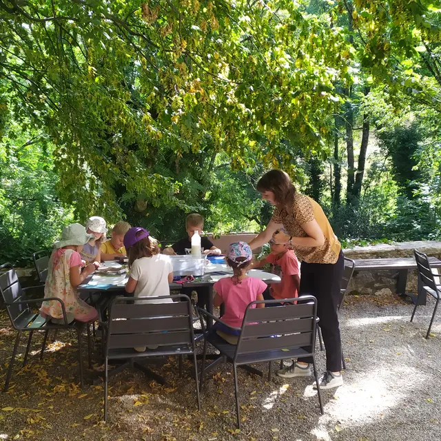 L'atelier des 7-12 ans : Impressions fleuries_Chambéry