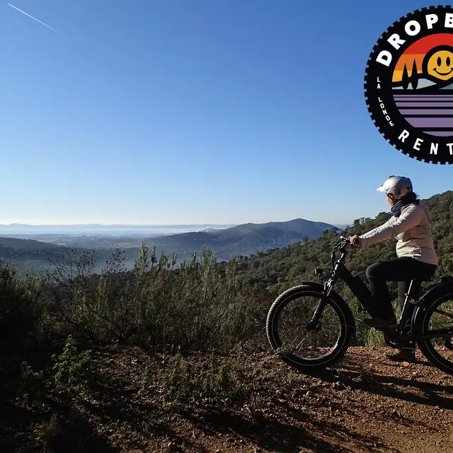 Vue Mer sorties VTT Massif des Maures