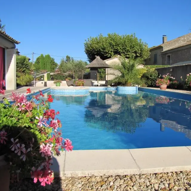 Mas Dou Bret piscine