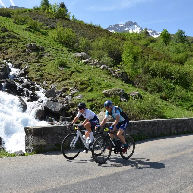Aravis Bike Tour_La Giettaz