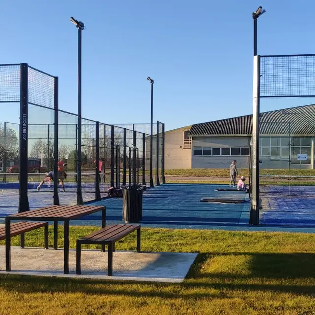 Padel Lomagne_Lavit