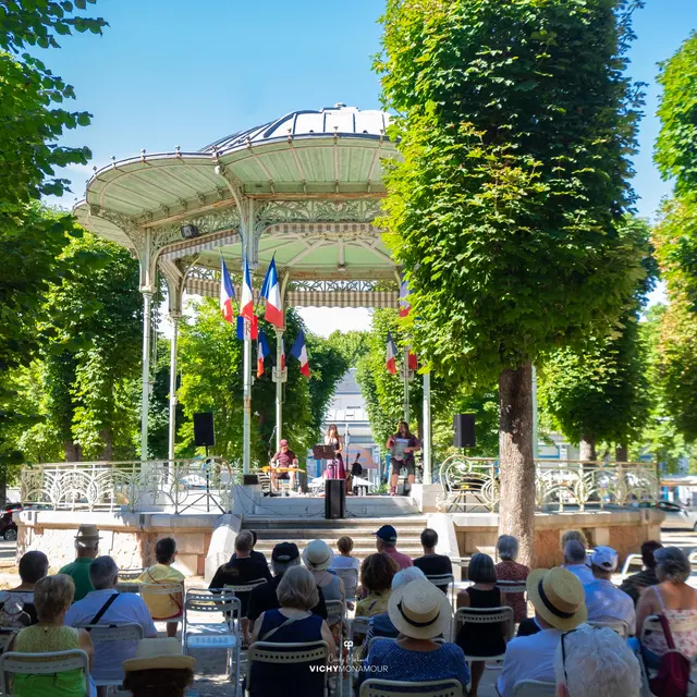 Les dimanches du kiosque