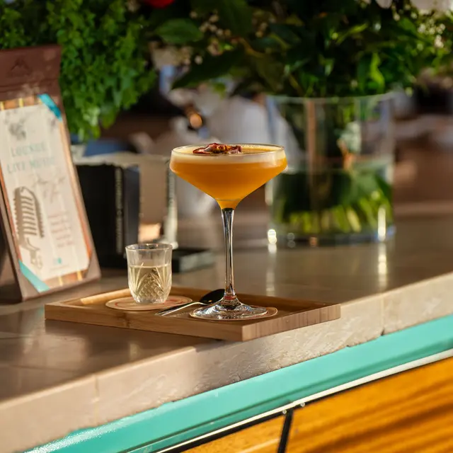 Live Lounge Music_Saint-Tropez