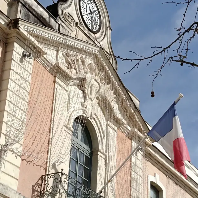 L'Hôtel de Ville d'Alès_Alès