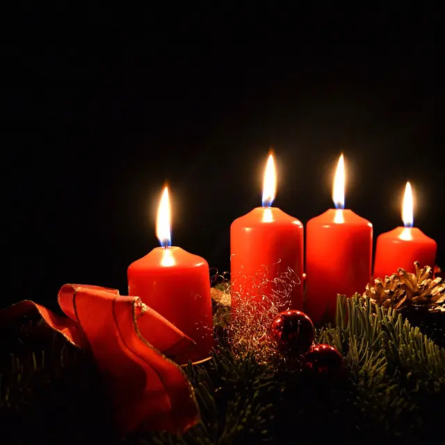 Couronne de Noël - Atelier_Usson-en-Forez