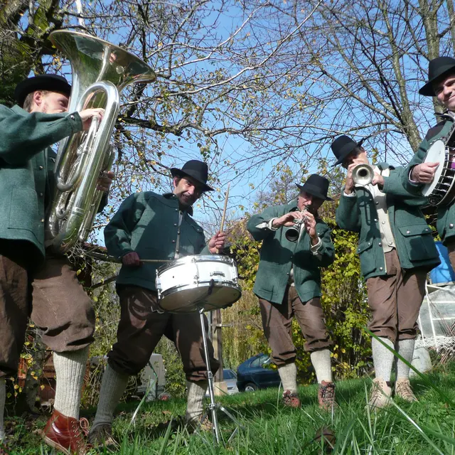 déambulation musicale : les savoyards_Villard-de-Lans