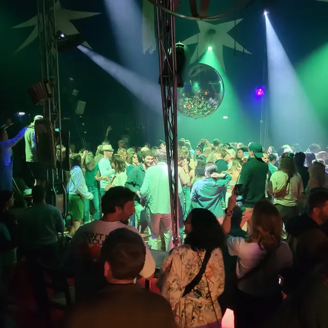 Java des Baleines - Soirée CLUBBING_Saint-Clément-des-Baleines