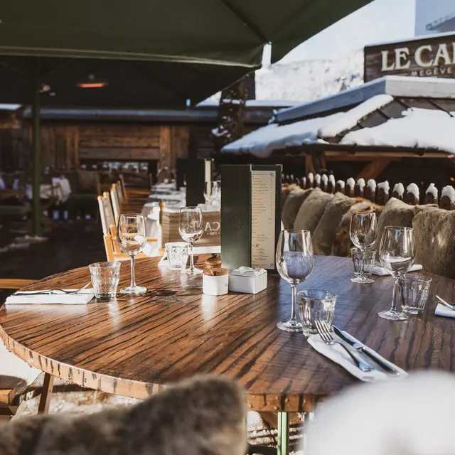 LE CAFE