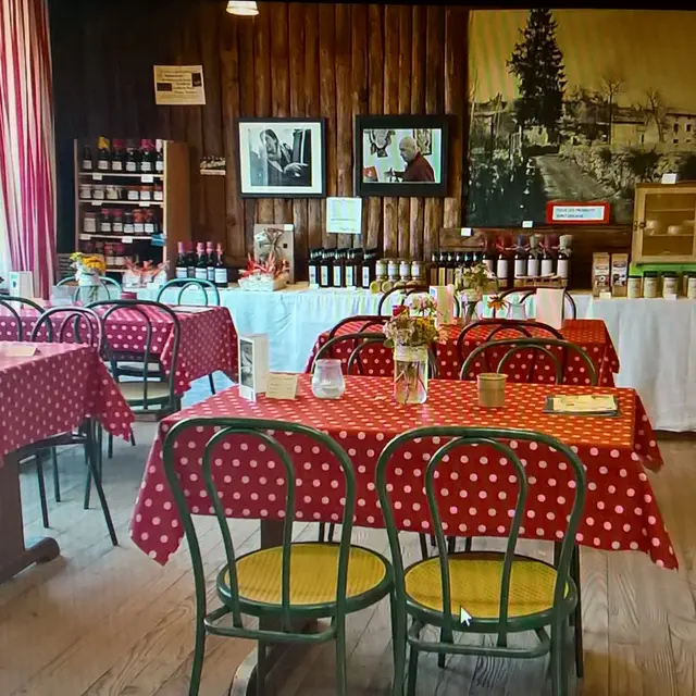 Salon de thé