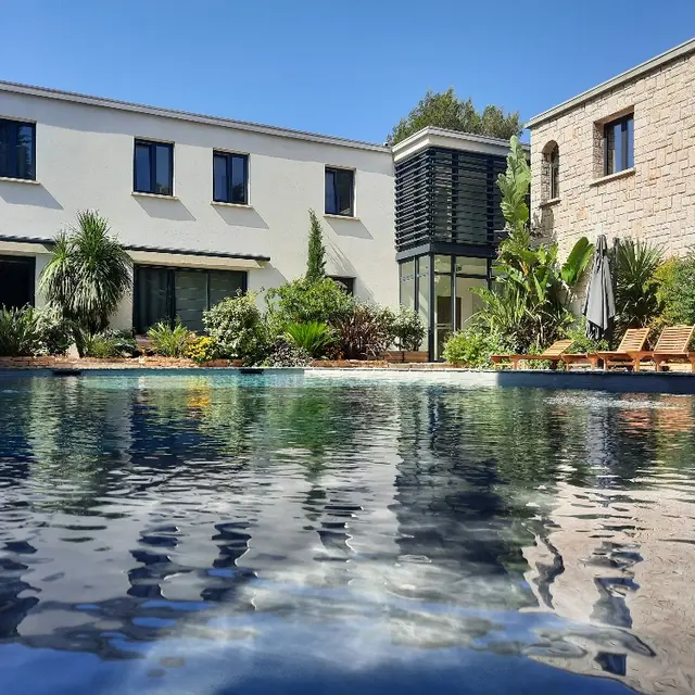 Piscine chauffée en saison