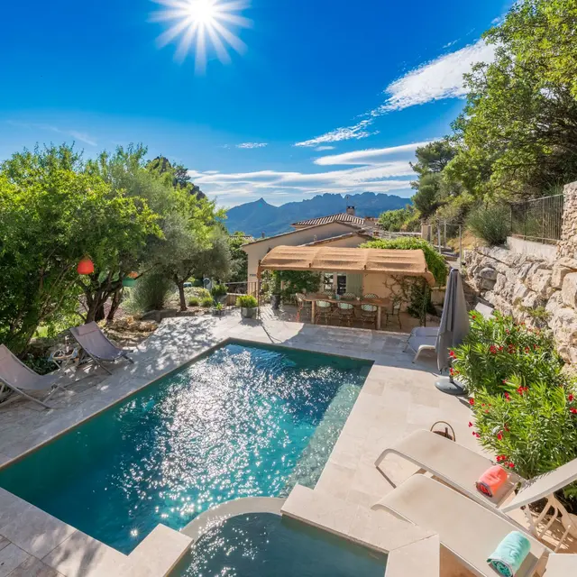 Le Mas de Carabelle_La Roque-Alric