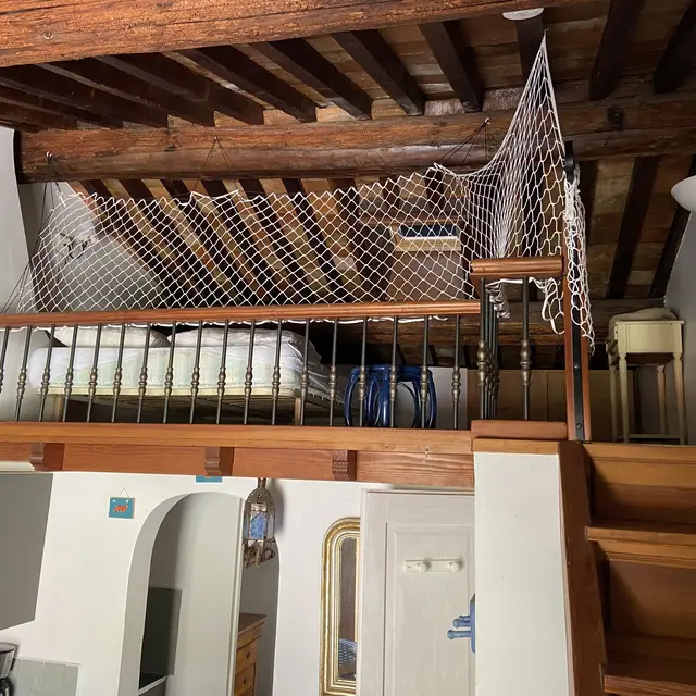 mezzanine