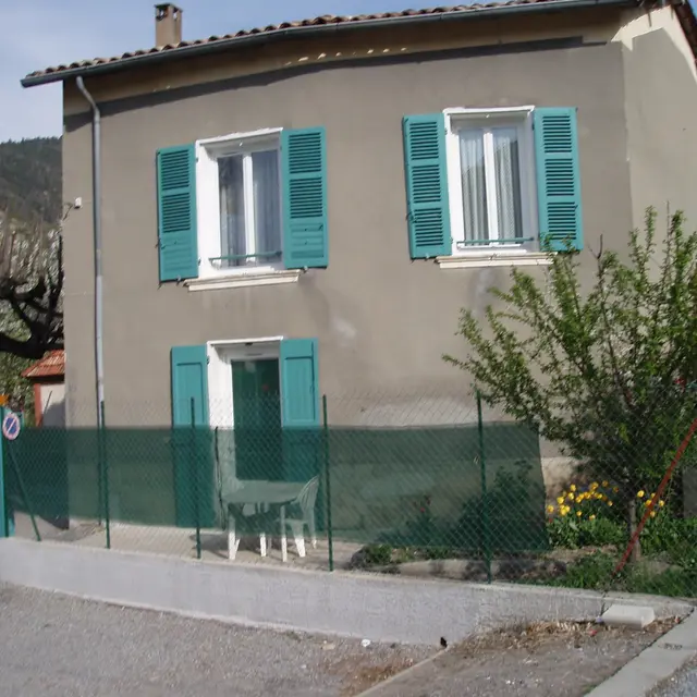 Appartement T1 Digne les Bains Av Gnal Leclerc