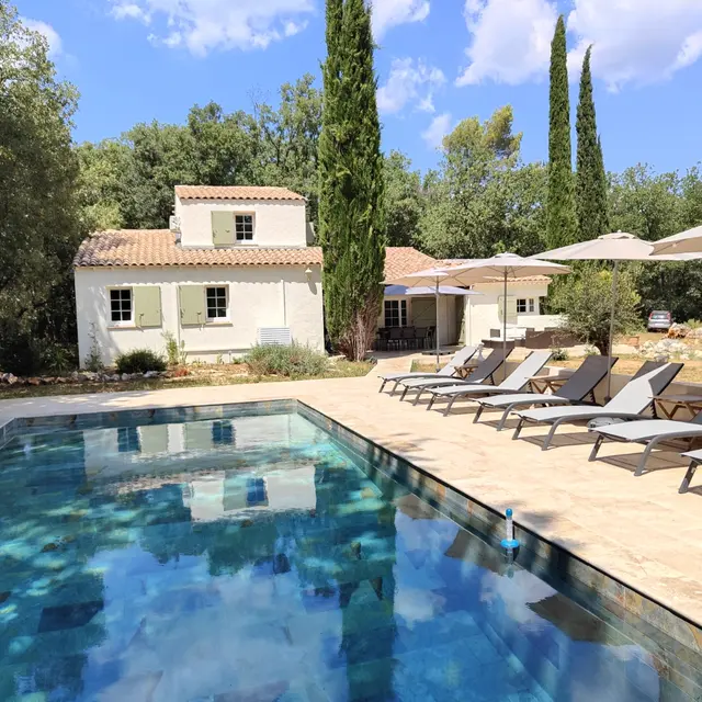 Villa Handres - Nans les Pins