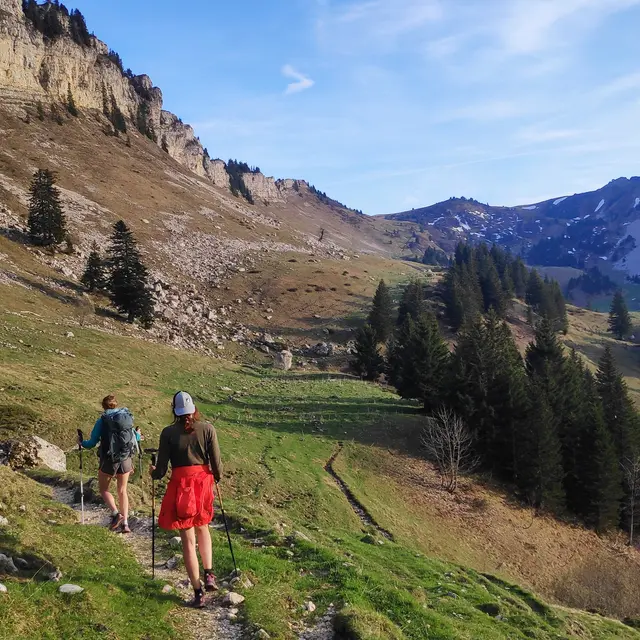 Randonnée entre femmes_Saint-Christophe-sur-Guiers