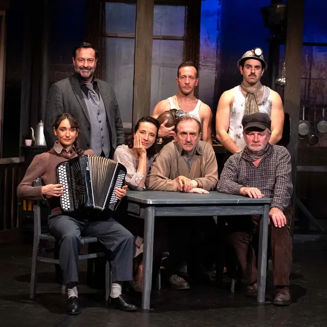 Théâtre : Du charbon dans les veines_Orange