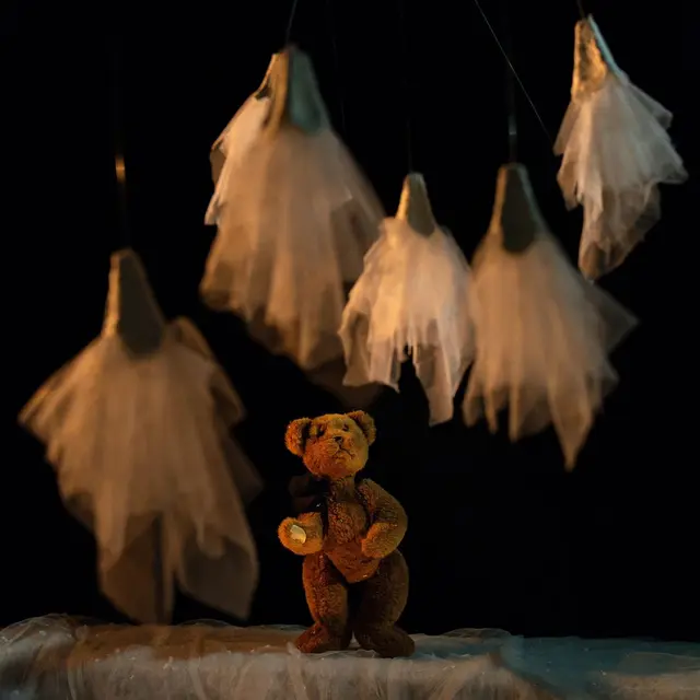 Dans un monde poupées - Dès 3 ans_L'Horme