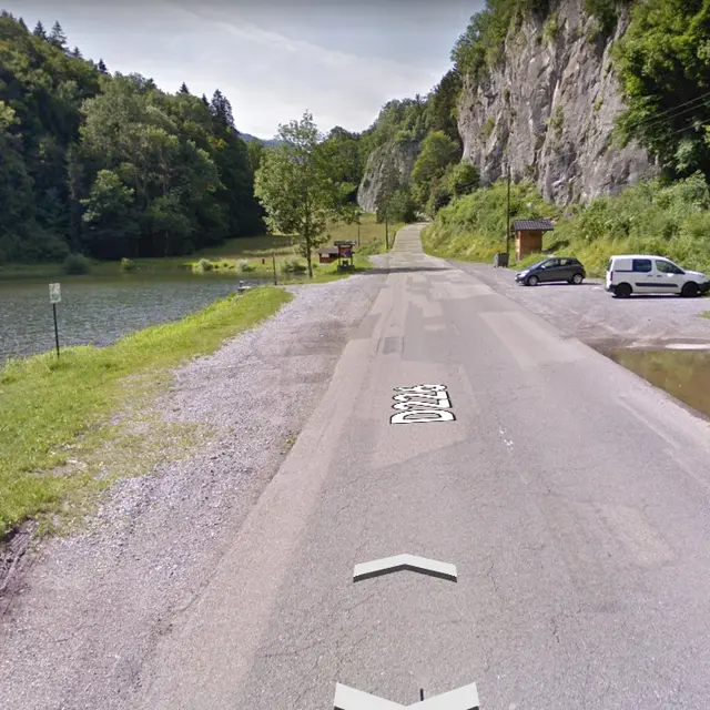 Parking Lac d'Anthon