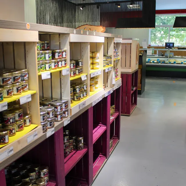 Villars-les-Dombes - Magasin des Fermiers de la Dombes