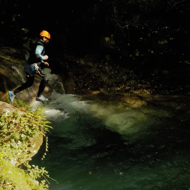Canyoning