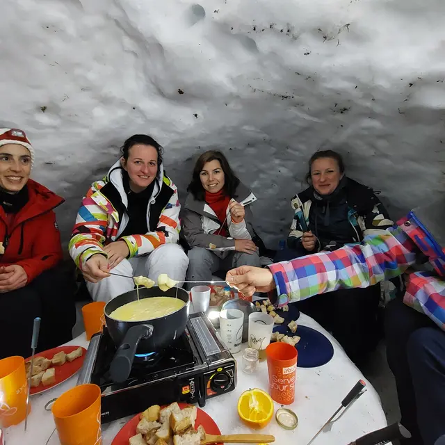 Soirée fondue en igloo_La Féclaz