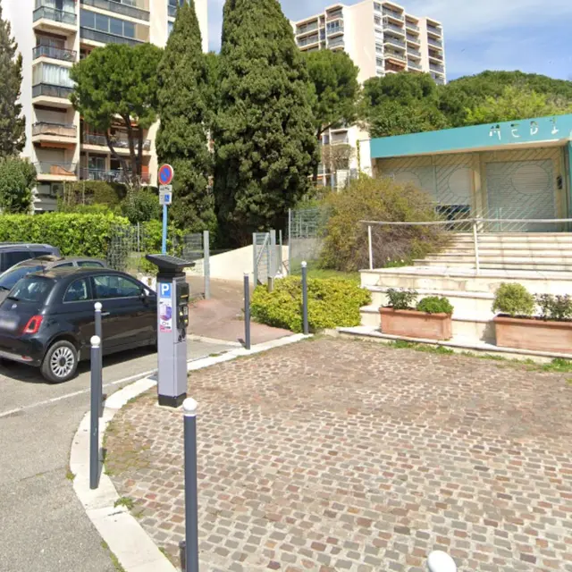 parking de la Médiathèque