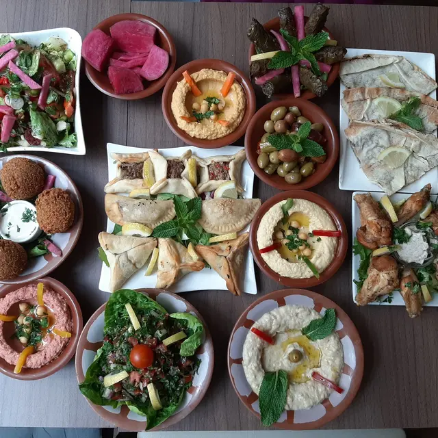 Trésors du Liban - Le Mezzés conviviale froids et chauds
