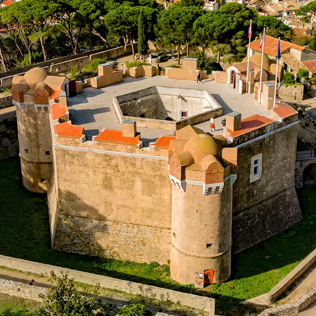 La Citadelle - Musée d'histoire maritime_Saint-Tropez