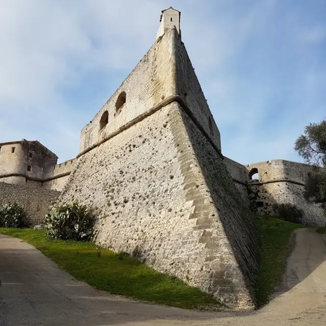 Le Fort Carré