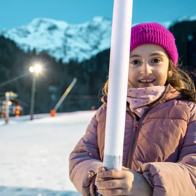 Les p'tits Flambeaux : descente aux flambeaux solidaire_Les Contamines-Montjoie