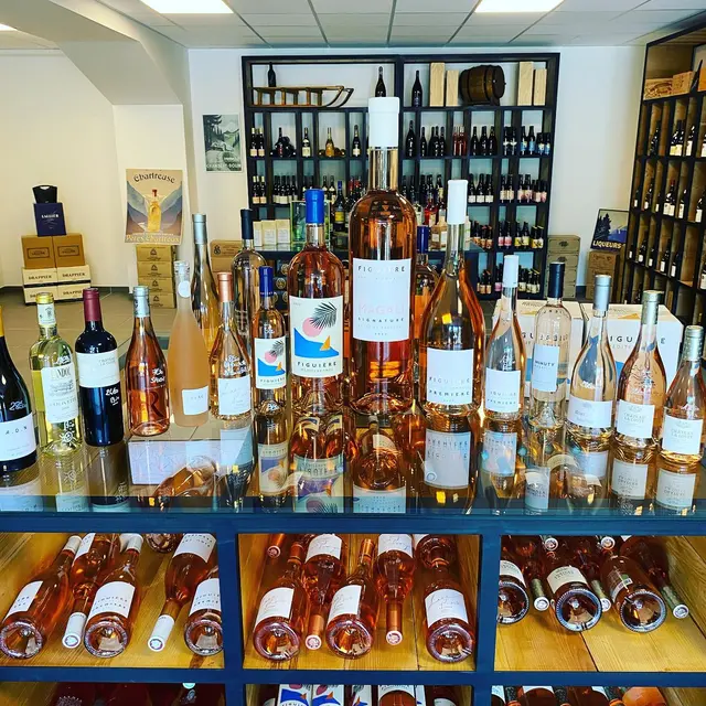 Cave du lac - Vins et spiritueux
