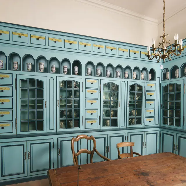 Visite guidée : l'ancien hôpital et son apothicairerie_Saint-Martin-de-Ré