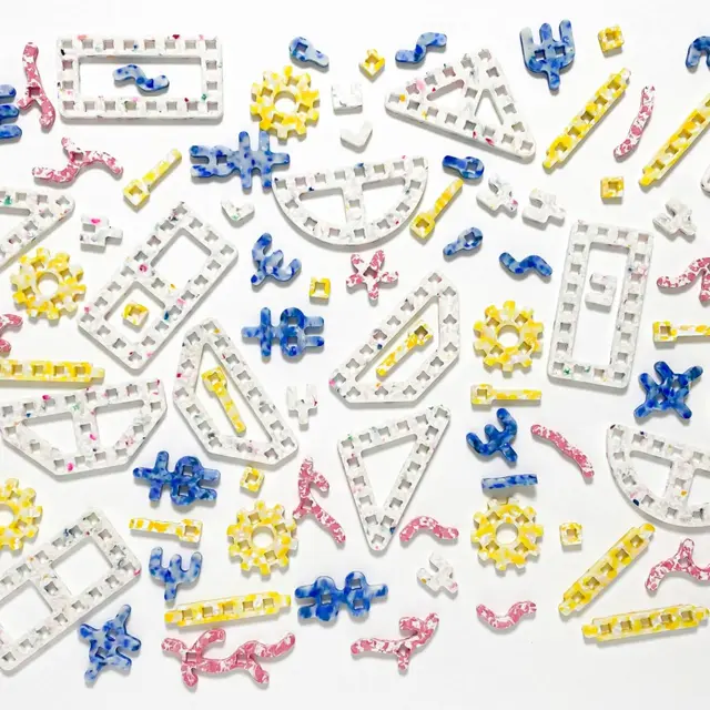 Pochette surprissse - des designers et des jouets_Marseille