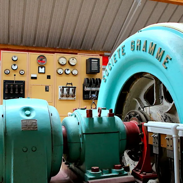 Génératrice Sulzer / Gramme de 50 tonnes