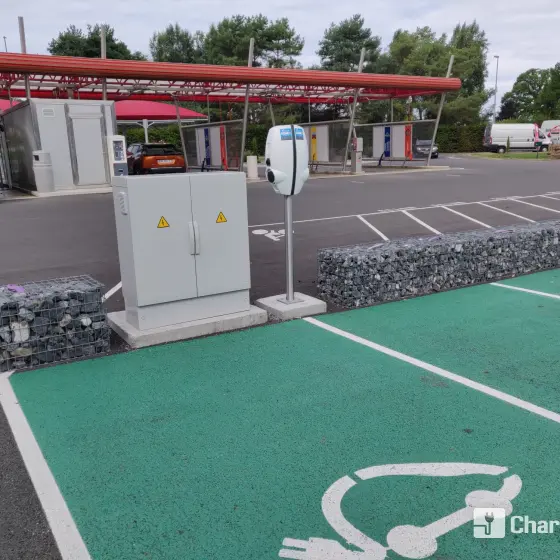 Borne de recharge véhicules électriques - parking Intermarché Lugrin_Lugrin