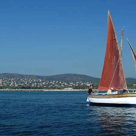 Les voiles latines