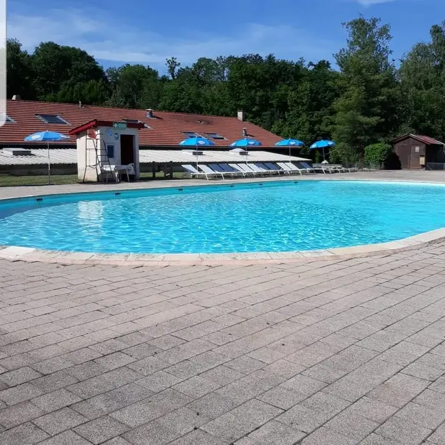 PIscine de Saint Symphorien de Lay
