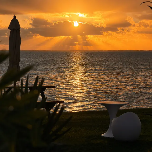 K.Vai Sunset Beach_Moorea-Maiao