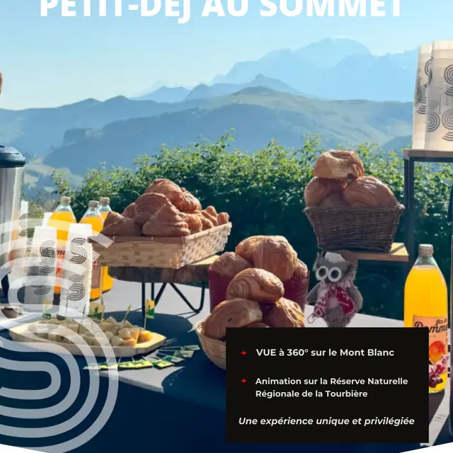 Petit-déjeuner au sommet été, face au Mont Blanc_Les Saisies