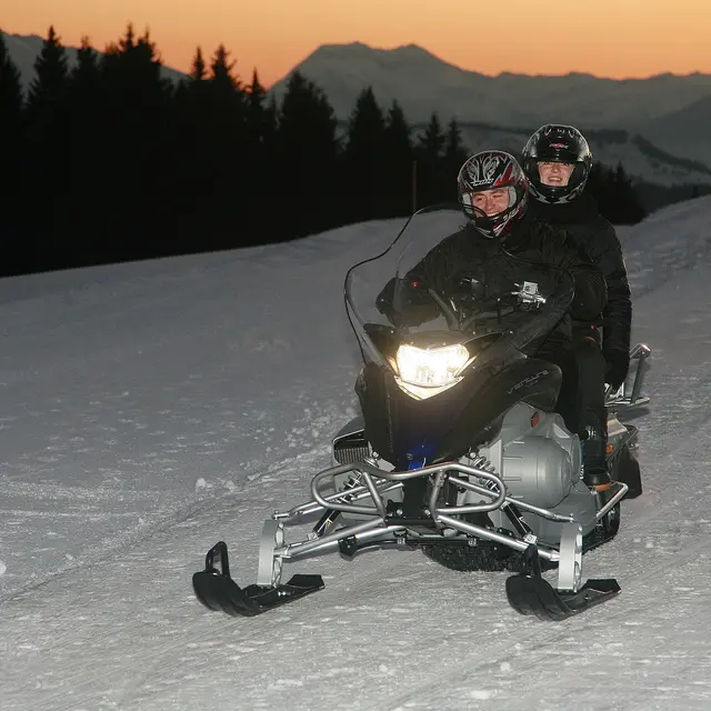 Scooter des Neige 1 Avoscoot Morzine