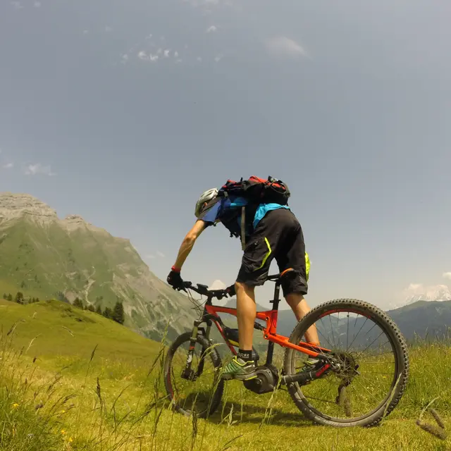 Sortie VTT avec Actions