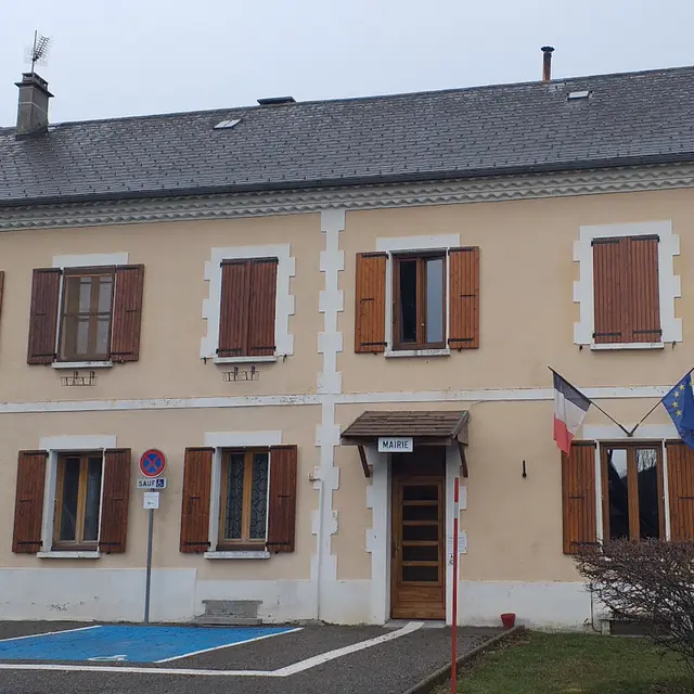 Mairie d'Aubessagne