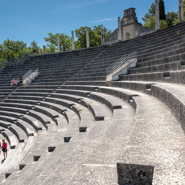 Vaison-la-Romaine (Vaison-la-Romaine) | Provence-Alpes-Cte d'Azur Tourism