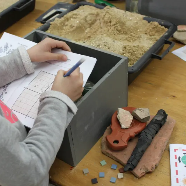 Atelier fouilles archéologiques_Gap