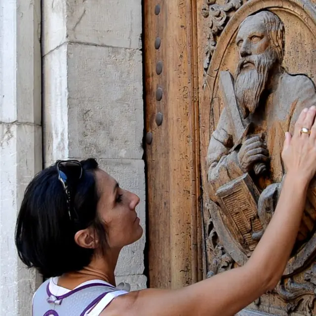 Randonnée urbaine, l'eau et le rocher de Gueit, Brignoles