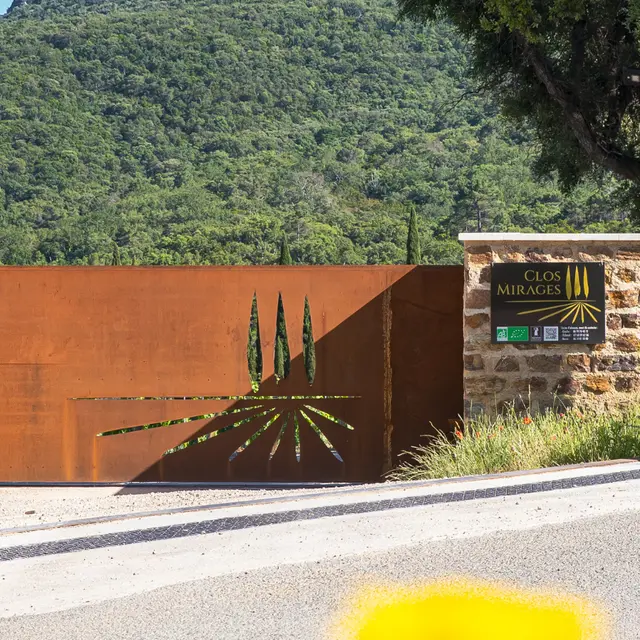 Clos Mirages_La Mole