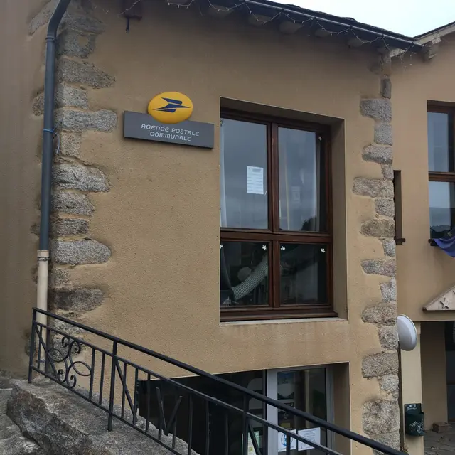 extérieur agence postale