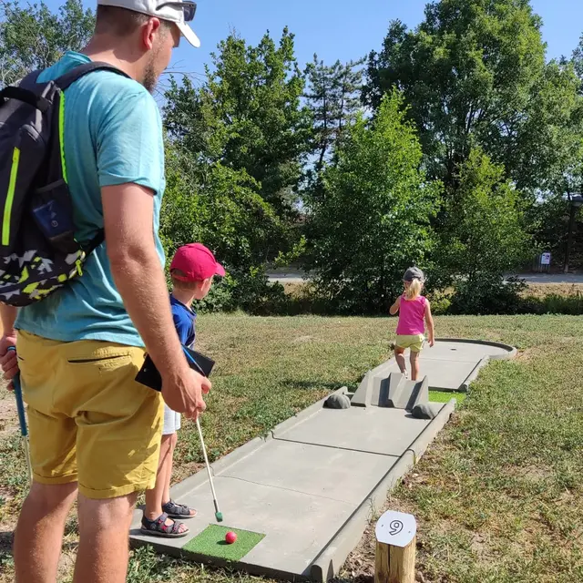 Mini golf