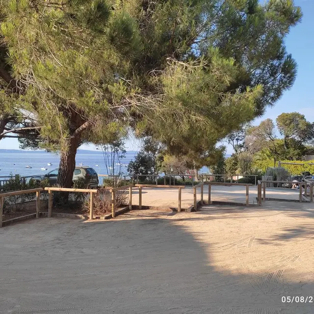 Parking Rayol Ouest